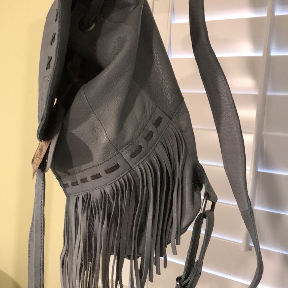 Backpack - Picture 2 of 7